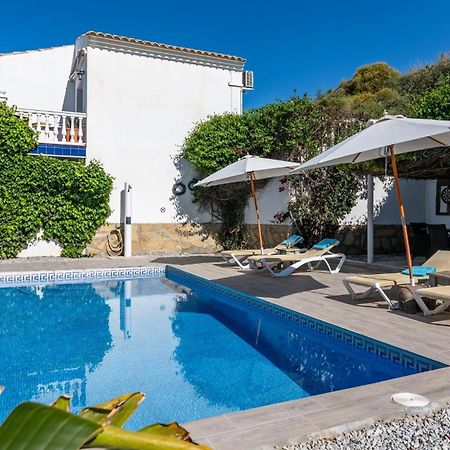 Campo Agave Luxury Tents Sayalonga エクステリア 写真