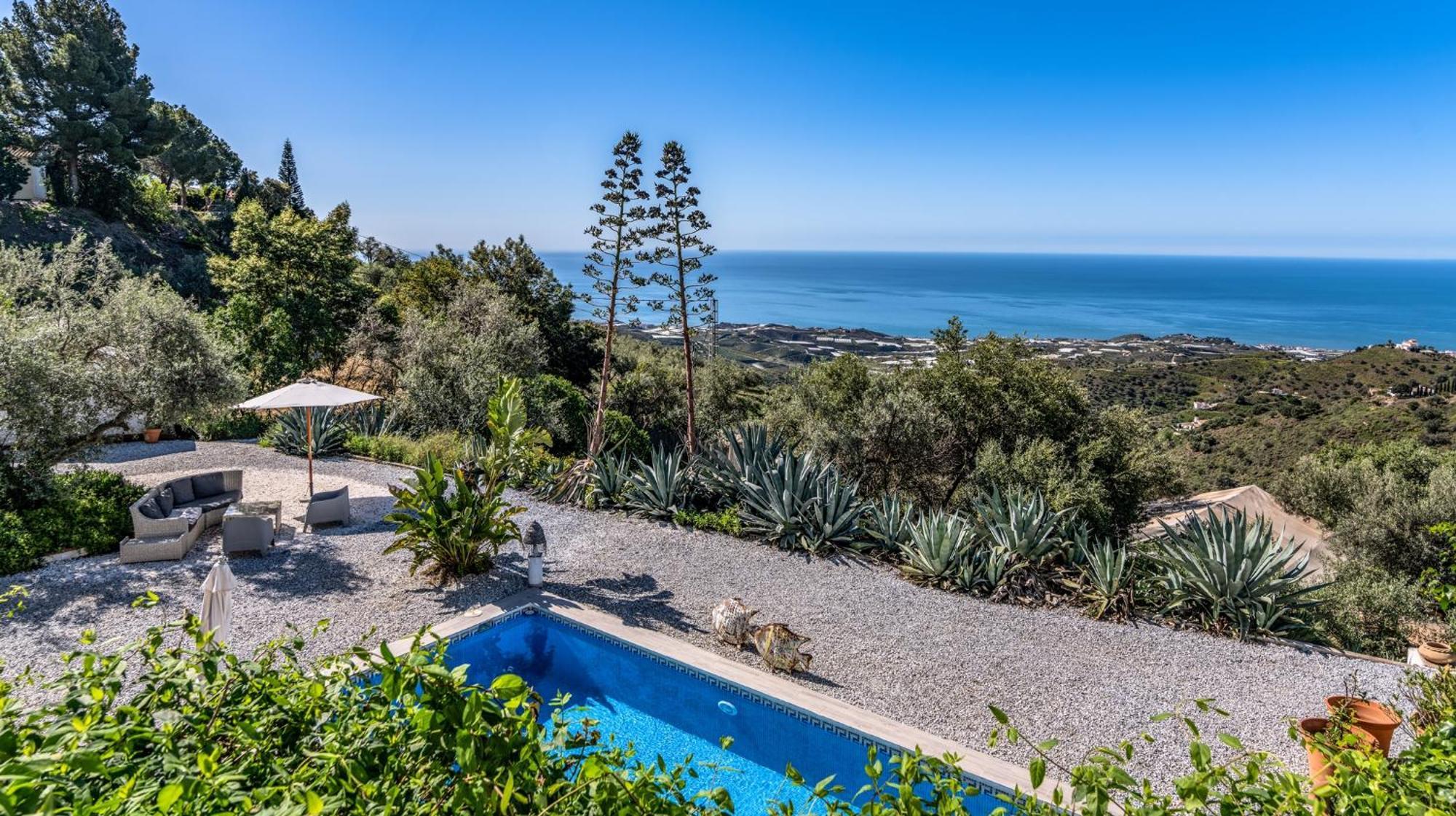 Campo Agave Luxury Tents Sayalonga エクステリア 写真
