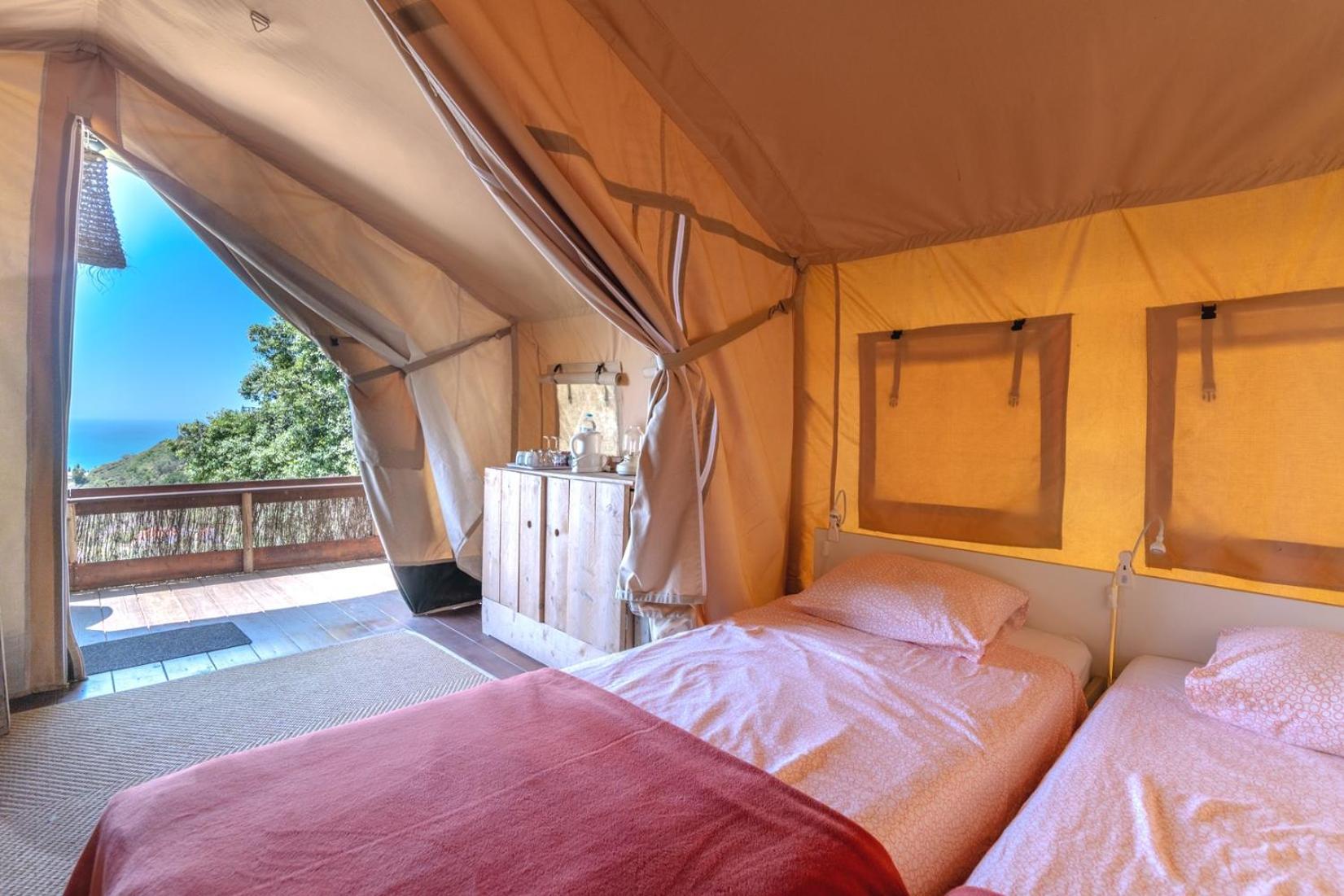 Campo Agave Luxury Tents Sayalonga 部屋 写真